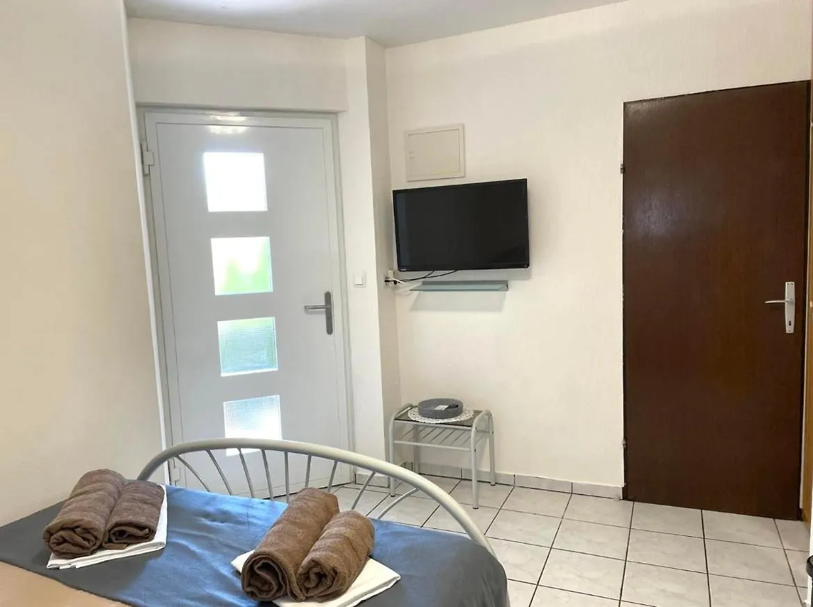 Apartamento Haus Vantea Krk Town Croacia