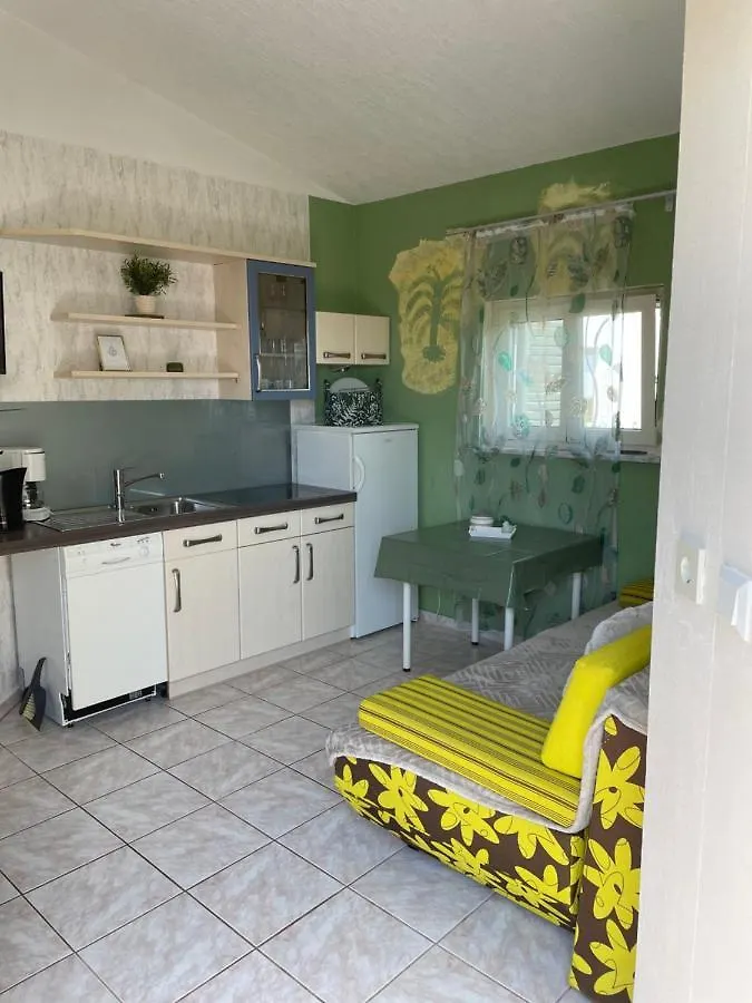 Haus Vantea Krk Town Apartamento