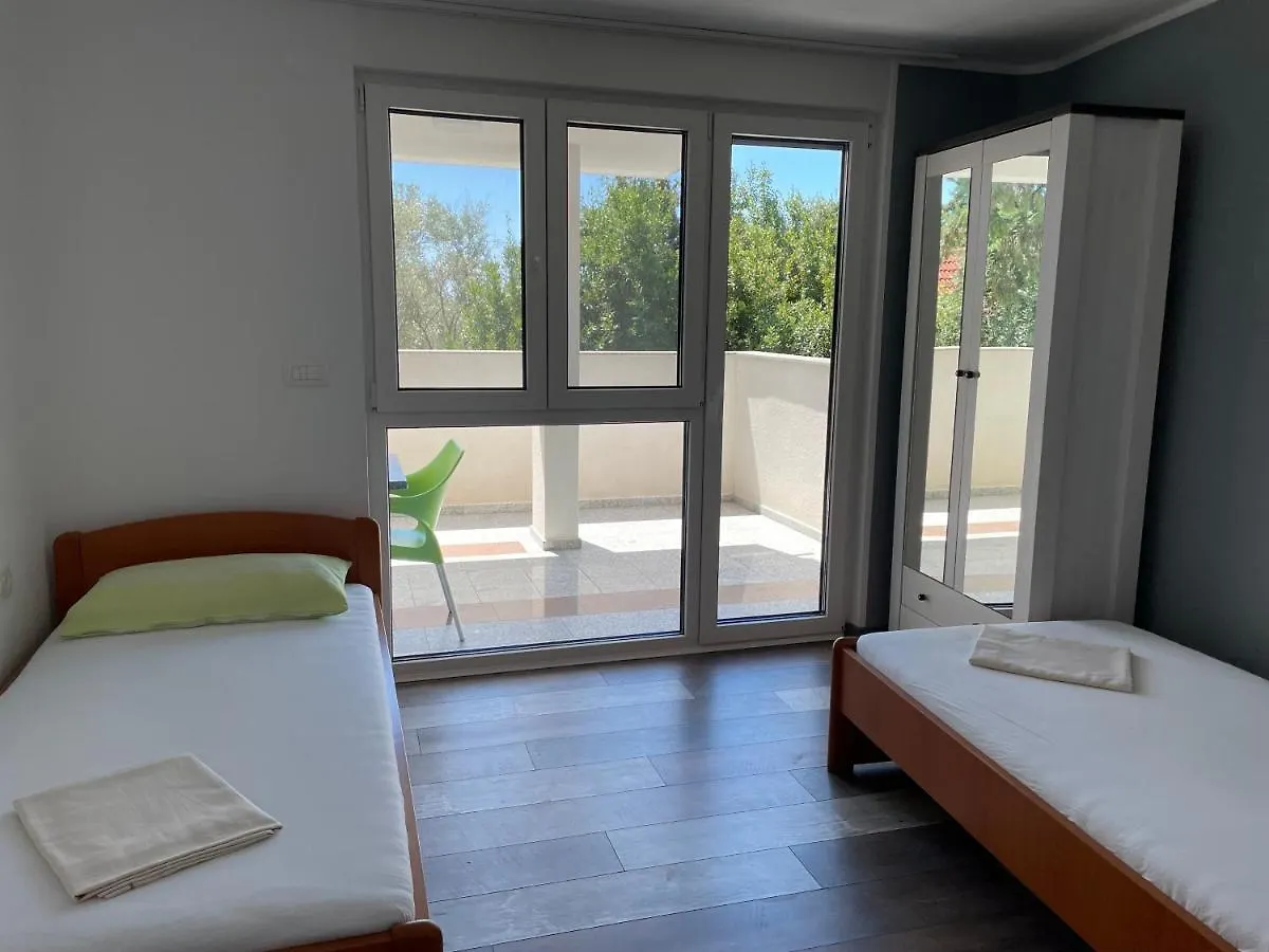 Apartamento Haus Vantea Krk Town Croacia